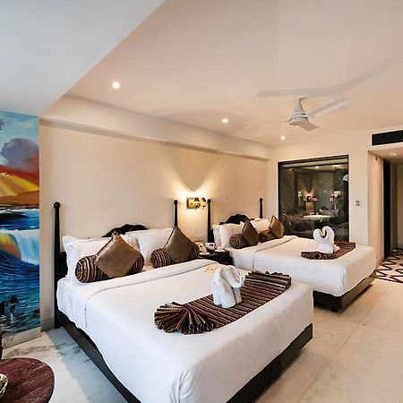 Hotel Ellbee Ganga View Rishīkesh Zewnętrze zdjęcie