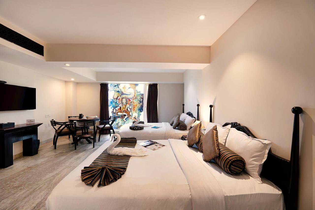 Hotel Ellbee Ganga View Rishīkesh Zewnętrze zdjęcie