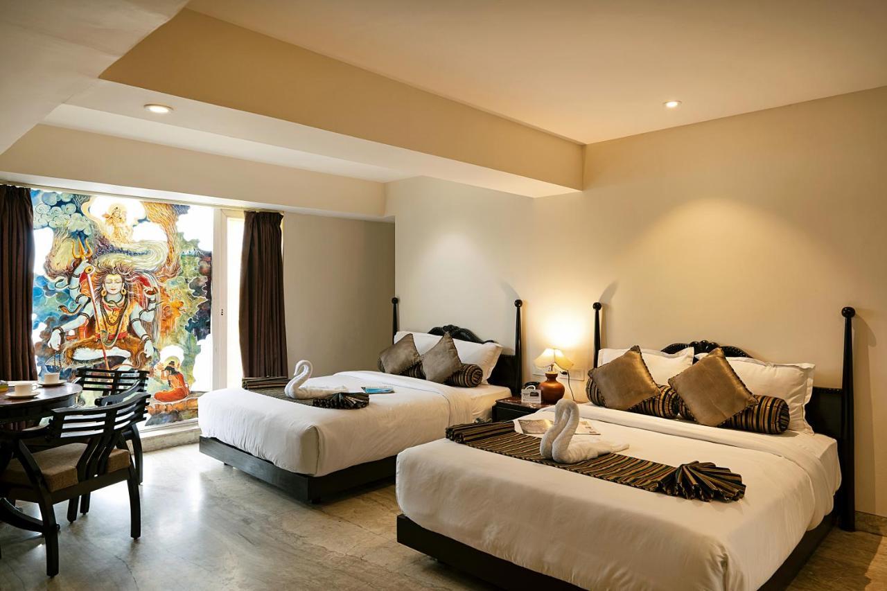 Hotel Ellbee Ganga View Rishīkesh Zewnętrze zdjęcie